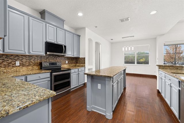 9484 WALNUT CREST DRIVE, Orlando, FL 32832