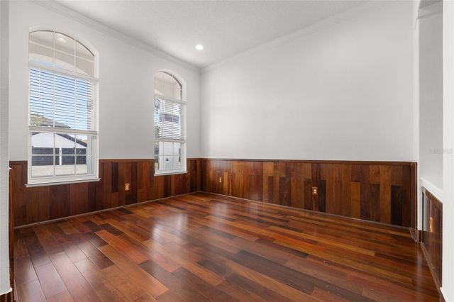 9484 WALNUT CREST DRIVE, Orlando, FL 32832