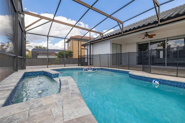 9484 WALNUT CREST DRIVE, Orlando, FL 32832