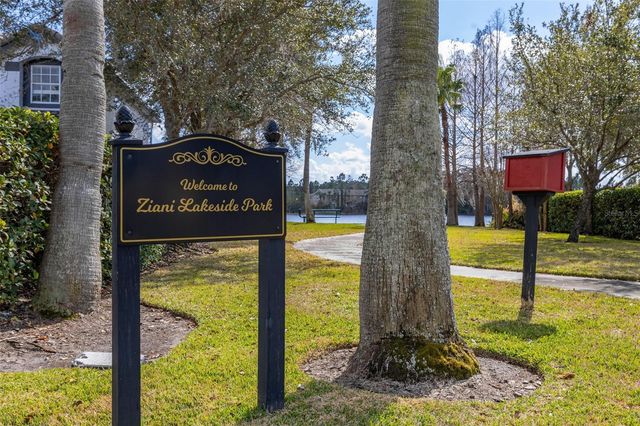 9484 WALNUT CREST DRIVE, Orlando, FL 32832