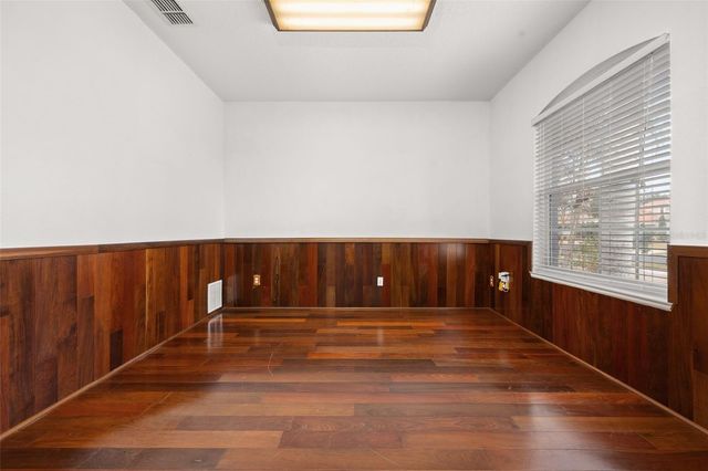 9484 WALNUT CREST DRIVE, Orlando, FL 32832