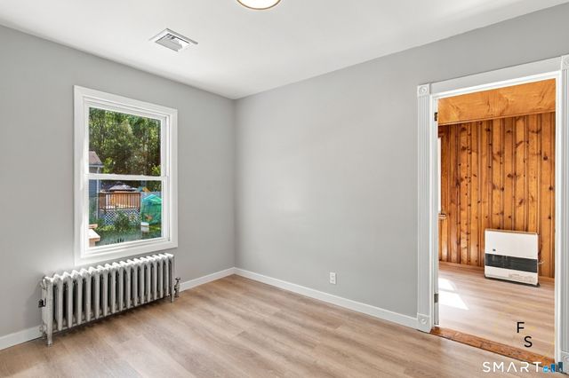 87 Oxford Drive, East Hartford, CT 06118