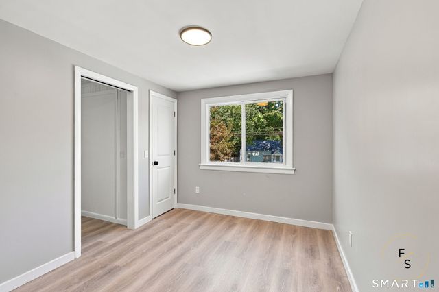 87 Oxford Drive, East Hartford, CT 06118