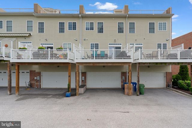 1338 LOWMAN ST, Baltimore, MD 21230