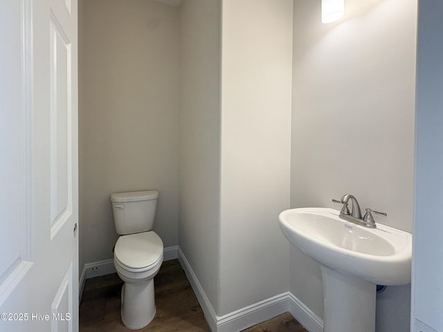 903 Wild Azalea Way, Hubert, NC 28539