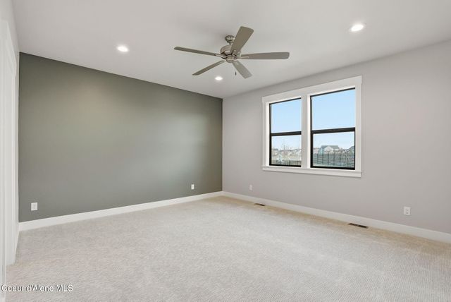 4444 W Hide Away LN, Coeur D'alene, ID 83815