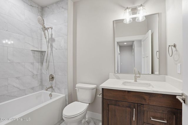 4444 W Hide Away LN, Coeur D'alene, ID 83815