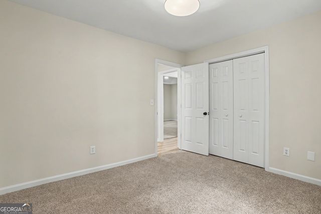 105 Creek View Drive, Hoschton, GA 30548