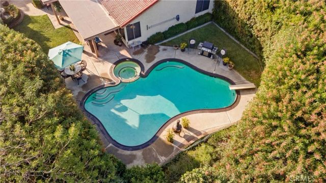 1756 Rosewood, Upland, CA 91784