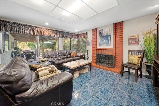 1756 Rosewood, Upland, CA 91784