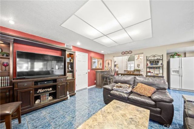 1756 Rosewood, Upland, CA 91784