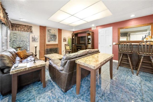 1756 Rosewood, Upland, CA 91784