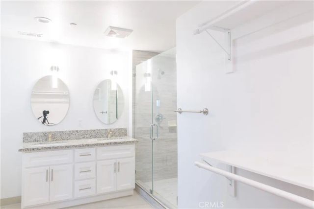 14622 Vanowen, Van Nuys, CA 91405