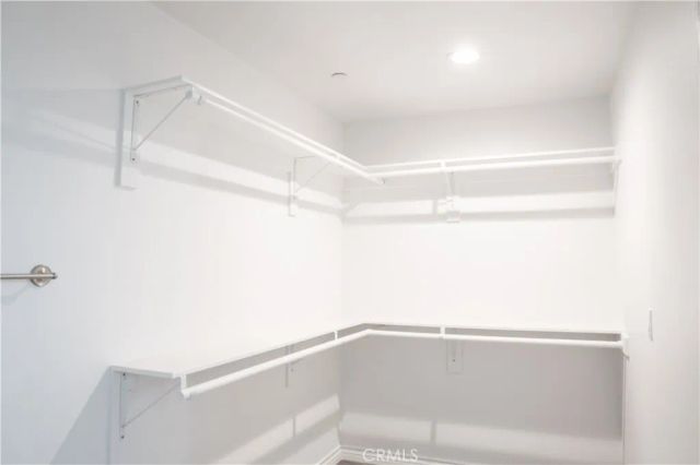 14622 Vanowen, Van Nuys, CA 91405