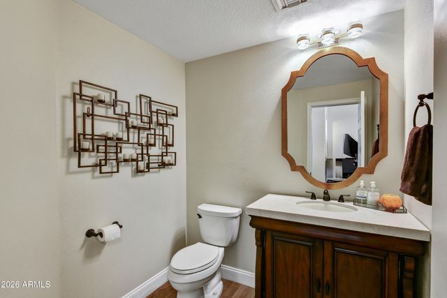 6819 E WINCHCOMB Drive, Scottsdale, AZ 85254