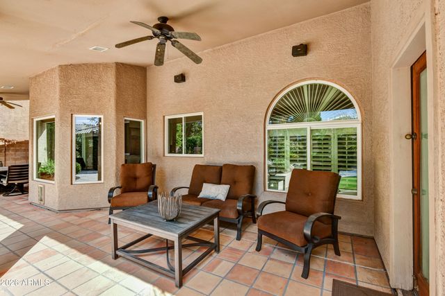 6819 E WINCHCOMB Drive, Scottsdale, AZ 85254
