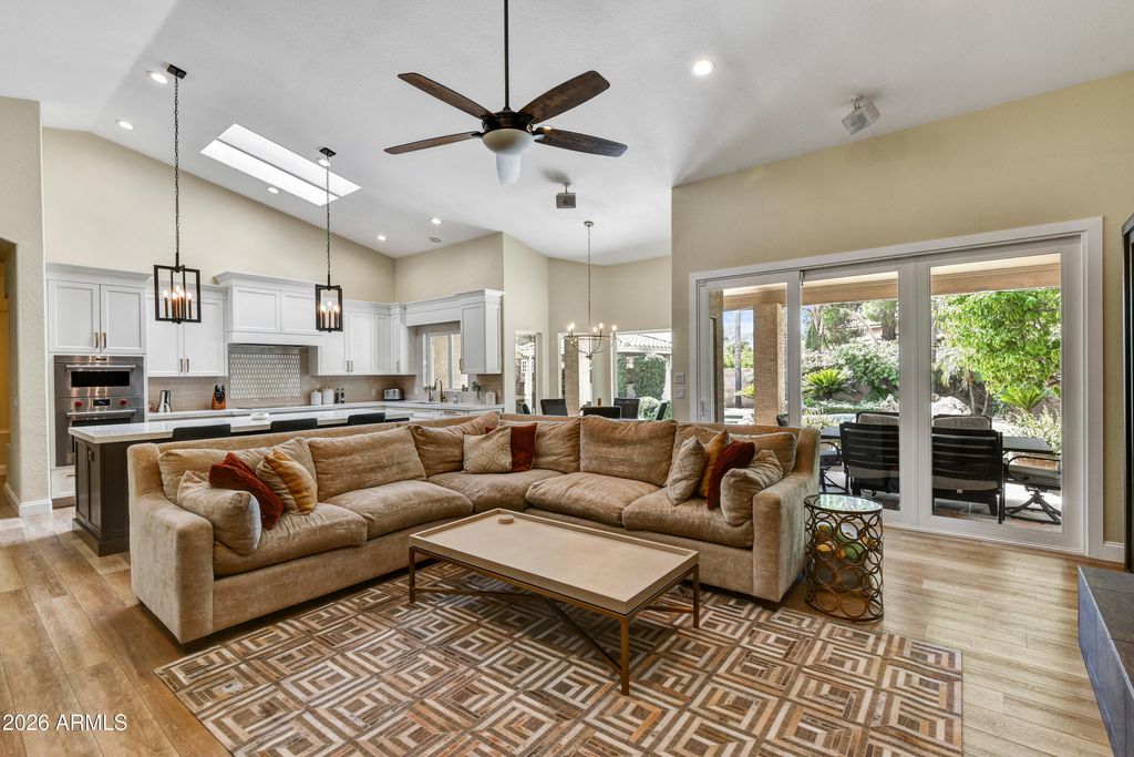 6819 E WINCHCOMB Drive, Scottsdale, AZ 85254 — photo 4