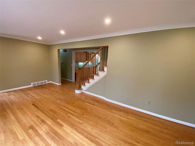 961 Nampa Court, Troy, MI 48084