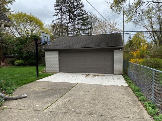 961 Nampa Court, Troy, MI 48084