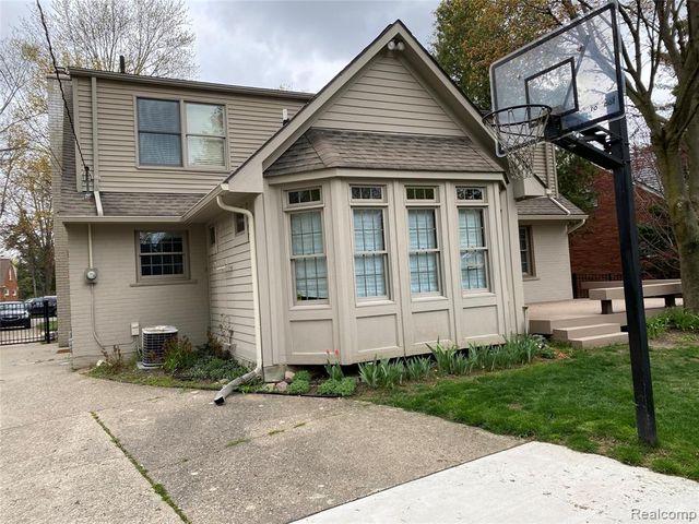 961 Nampa Court, Troy, MI 48084