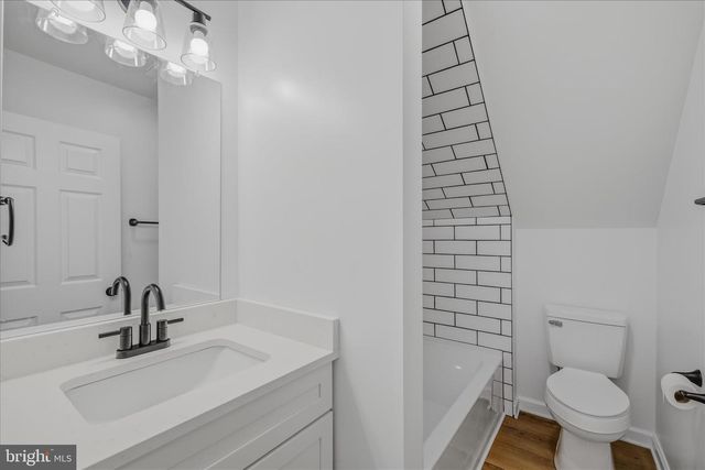 1838 FULTON RD, Hedgesville, WV 25427