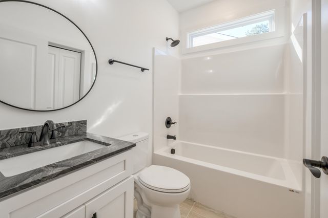 1314 Shoresbrook Road, Spartanburg, SC 29301