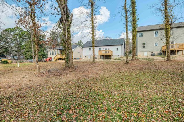 1314 Shoresbrook Road, Spartanburg, SC 29301