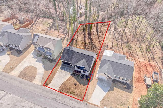 1314 Shoresbrook Road, Spartanburg, SC 29301