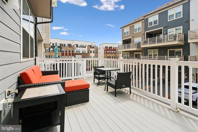 139 DICKENSON DR, Gaithersburg, MD 20878