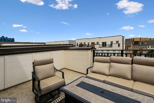 139 DICKENSON DR, Gaithersburg, MD 20878