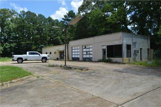 2810 SHREVEPORT Highway, Pineville, LA 71360