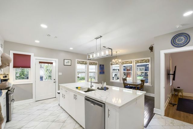 2306 Western Avenue, Fort Worth, TX 76107