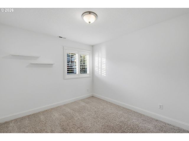 12668 Sw REMBRANDT Ln, Portland, OR 97224