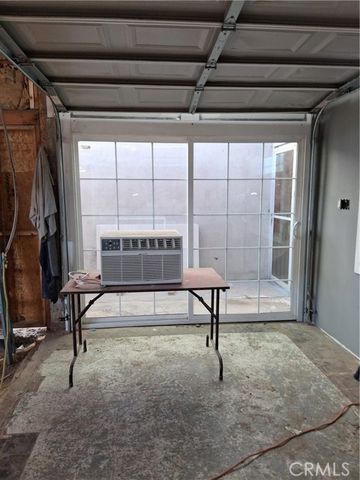 3620 W Slauson, Los Angeles, CA 90043