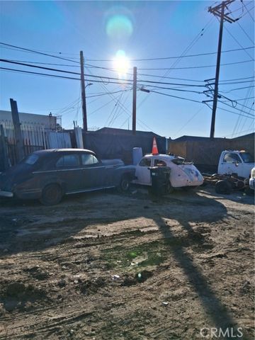 3620 W Slauson, Los Angeles, CA 90043