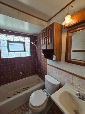 14831 Trumbull Avenue, Midlothian, IL 60445