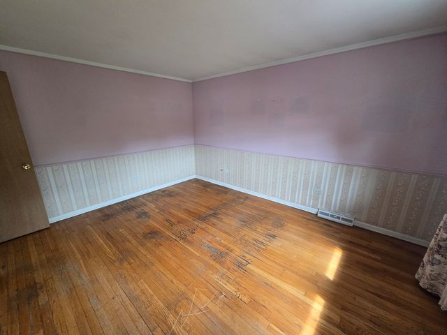 14831 Trumbull Avenue, Midlothian, IL 60445