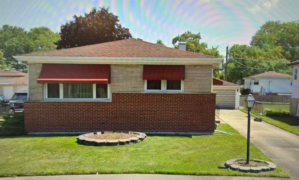 14831 Trumbull Avenue, Midlothian, IL 60445