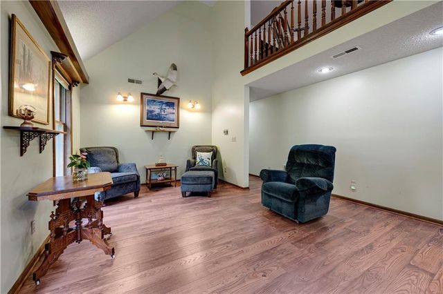 7201 Snow Drive, Holt, MO 64048