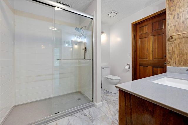 7201 Snow Drive, Holt, MO 64048