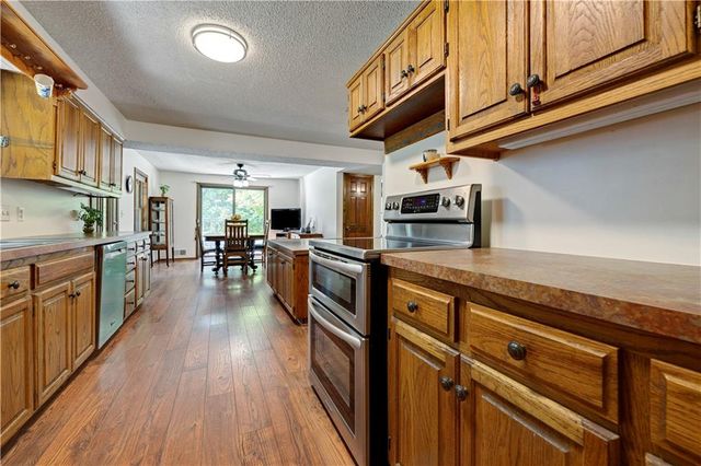 7201 Snow Drive, Holt, MO 64048