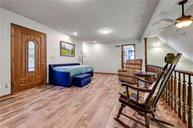 7201 Snow Drive, Holt, MO 64048