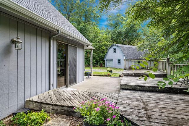 7201 Snow Drive, Holt, MO 64048