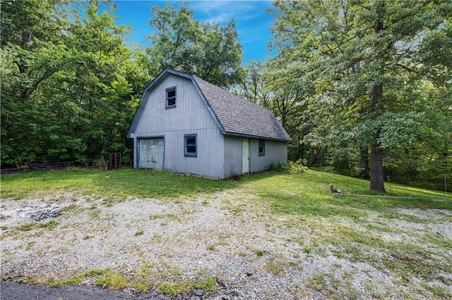 7201 Snow Drive, Holt, MO 64048
