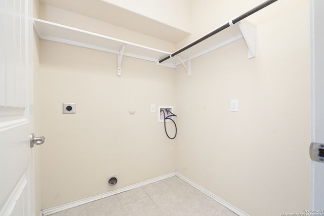 839 Three Iron, San Antonio, TX 78221