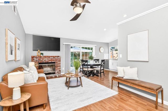 1763 Jennifer Dr, Livermore, CA 94550