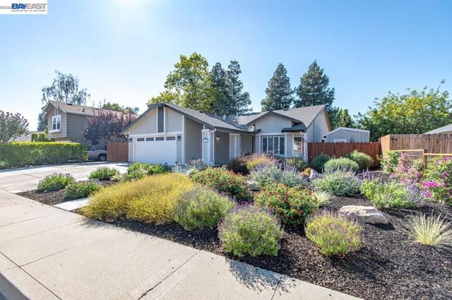 1763 Jennifer Dr, Livermore, CA 94550