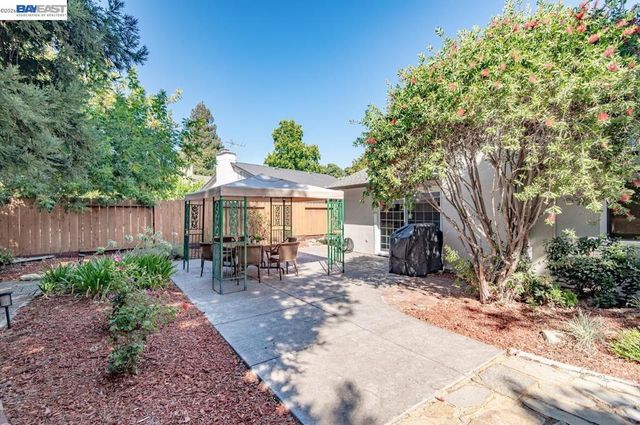 1763 Jennifer Dr, Livermore, CA 94550