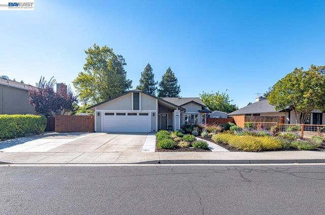 1763 Jennifer Dr, Livermore, CA 94550
