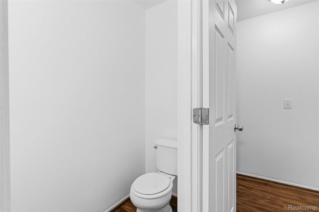 253 Stonegate W, Pontiac, MI 48341